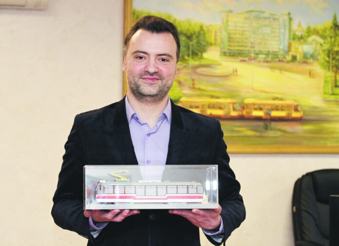 romans savickis Romans Savickis — ZZS Daugavpils saraksta līderis 2025. gada pašvaldību vēlēšanām. Foto: Romans Kokšarovs, 2017. gads (foto no Romana Savicka “Facebook” lapas)