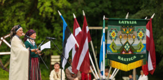 “Baltica 2025”— Latvijā norisināsies viens no nozīmīgākajiem tradicionālās kultūras festivāliem Festivāla BALTICA 2022 Atklāšanas koncerts "Spēlē šādu vakariņu" Turaidas muzejrezervātā |07.07.2022. Foto: Reinis Oliņš / Latvijas Nacionālais kultūras centrs