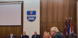 Daugavpils valstspilsētas pašvaldības domes sēde. 2025. gada 27. februāris. Foto: Anna Luīze Ruskule