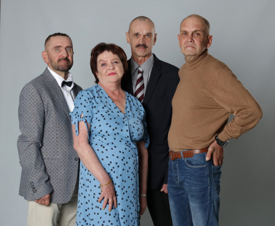 igor-tatyana-yanis-sergej_posle-2 Igors, Tatjana, Jānis un Sergejs pēc "transformācijas". Foto: Dakini fonds.