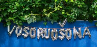 "Vosoruošana". Foto: Amanda Anusāne
