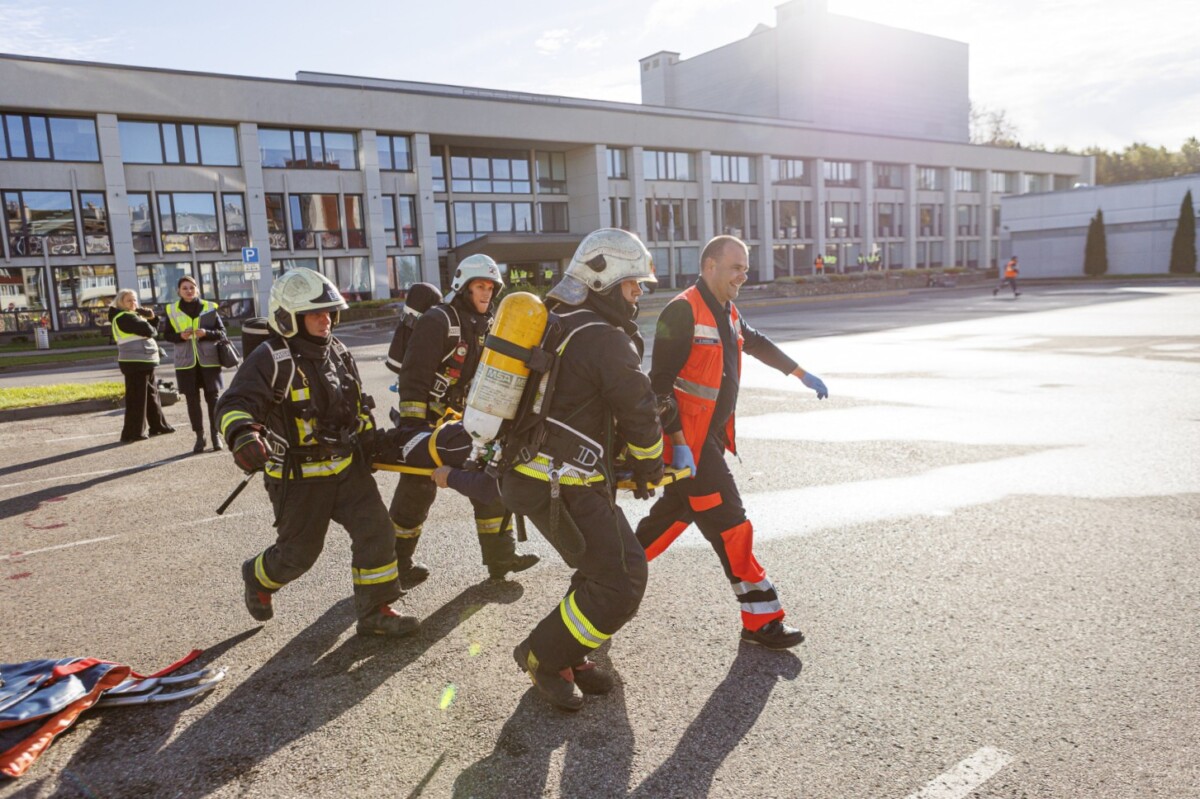VDD īstenotās nacionāla līmeņa pretterorisma mācības "Dinaburg 2025" Daugavpilī. 2025. gada 23. septembris. Foto: Valsts drošības dienests