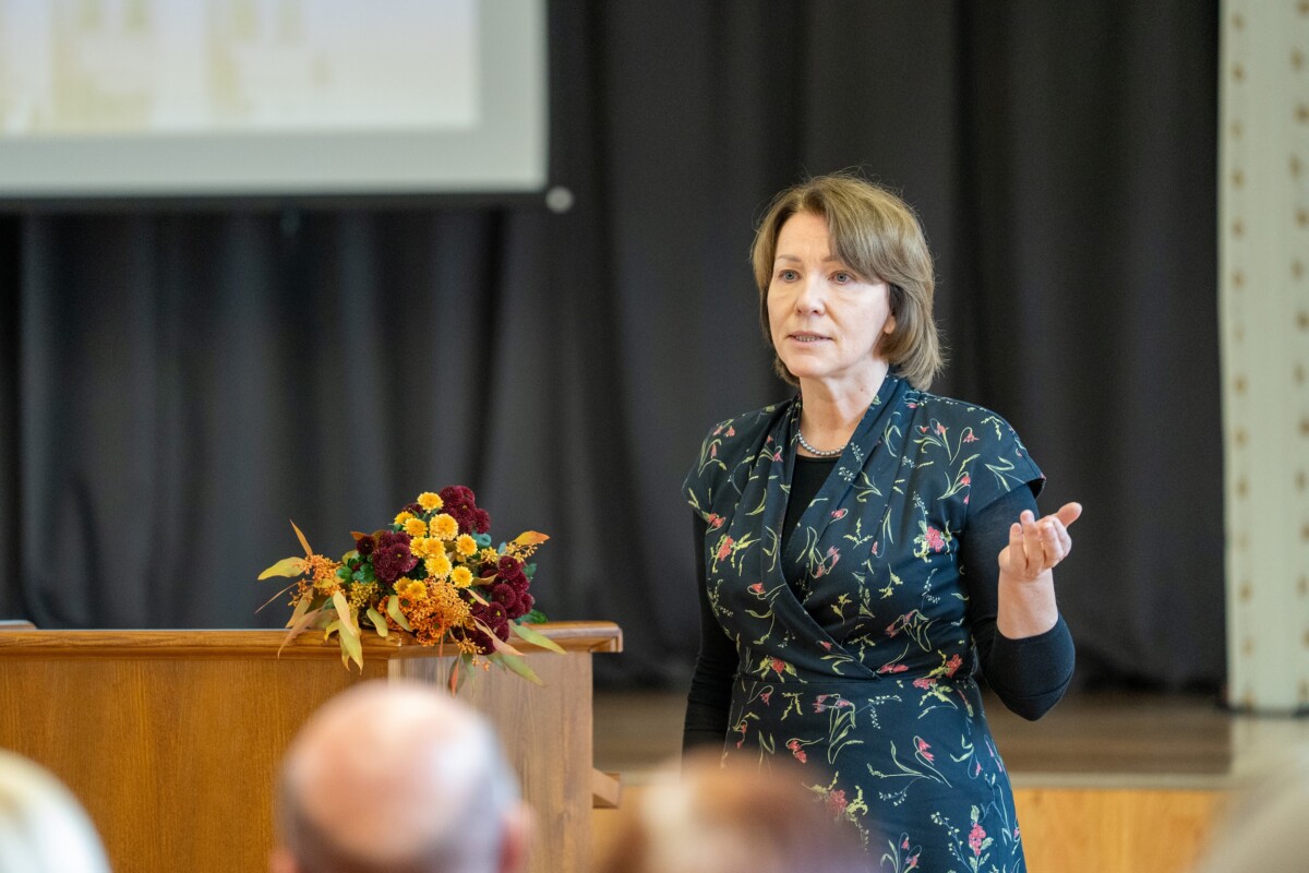Tatjana Azamatova “Trešās paaudzes universitātes” atklāšanā Daugavpils Universitātē. 2025. gada 17. oktobris. Foto: Andrejs Jemeļjanovs