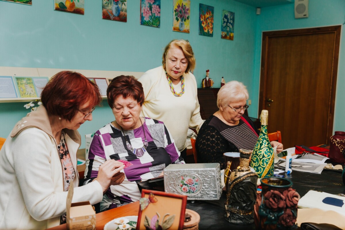 Margaritas Trules pulciņa dalībnieces un viņu darbi. Foto: Irina Maskaļenko