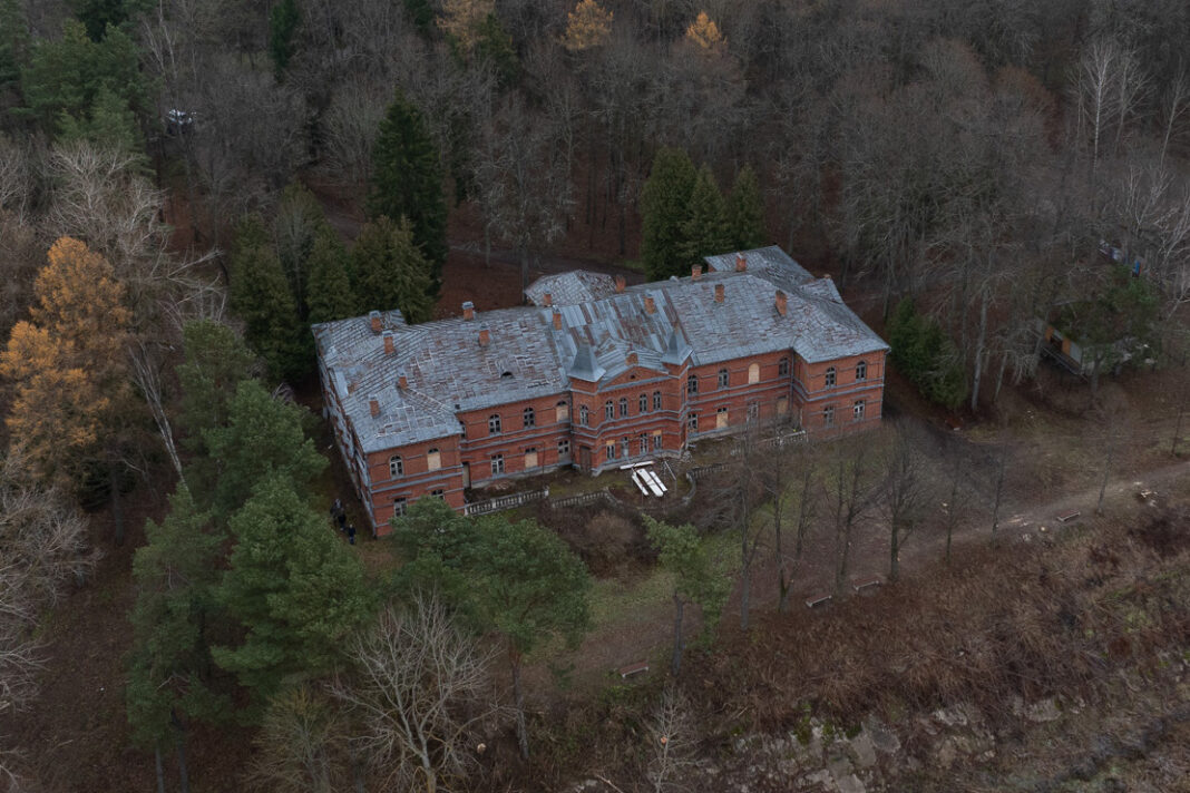 Mežciema sanatorijas teritorija Daugavpilī. Foto: Daugavpils valstspilsētas pašvaldība Mežciema sanatorijas teritorija Daugavpilī. Foto: Daugavpils valstspilsētas pašvaldība