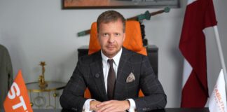 Ģenerālprokuratūra izsaka brīdinājumu politiskajai partijai “Stabilitātei!”. Partijas līderis Aleksejs Rosļikovs. Foto no politiķa "Facebook" lapas