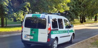 Daugavpils pašvaldības policijas automašīna. Foto no policijas "Facebook" lapas