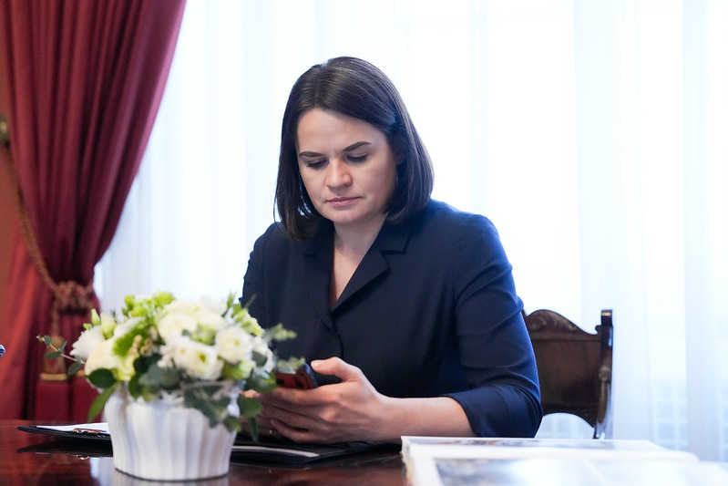 Svjatlana Cihanouska tikšanās reizē ar Latvijas prezidentu Edgaru Rinkēviču. Foto: Ilmārs Znotiņš / Latvijas prezidenta kanceleja