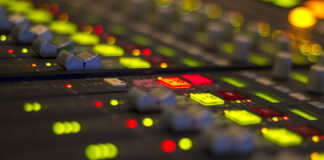 Radiofrekvenču kaislības un propagandas zvērīgais vieplis. “Chayka” pārbauda faktus Ilustratīvs attēls. Foto: pxhere.com / Creative Commons Zero (CC0)