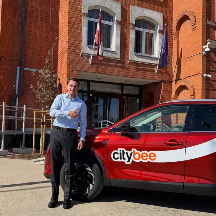 Pirms pilsētas svētkiem Daugavpilī varētu sākt darboties “CityBee”. Foto: Igors Prelatovs / Instagram Pirms pilsētas svētkiem Daugavpilī varētu sākt darboties “CityBee”. Foto: Igors Prelatovs / Instagram