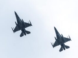 NATO iznīcinātāji pirmo reizi notrieca dronu virs Latvijas. Papildināts NATO iznīcinātāji. Foto: Latvijas armija / Facebook