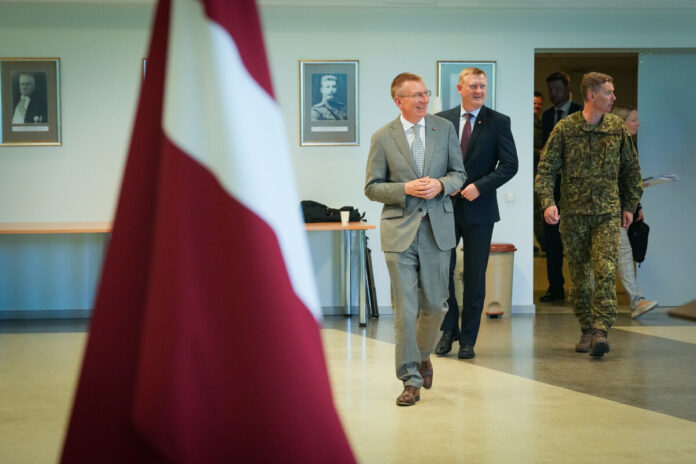 Valsts prezidenta Militārās padomes tikšanās ar austrumu pierobežas novadu vadītājiem. Foto: Ilmārs Znotiņš / Valsts prezidenta kanceleja.