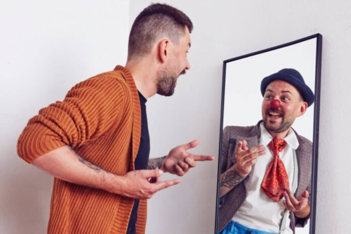 Sākusies uzņemšana Dakteru Klaunu skolā. Publicitātes attēls.