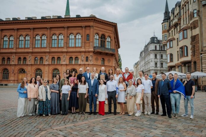 735810446_1035585508977945_698396306983477886_n "Progresīvie" iesniedz kandidātu sarakstus 2026. gada Saeimas vēlēšanām. Foto: Leila Rasima / Facebook