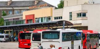 Uz atlaišanu fona Daugavpilī pārvadātāji piedāvā bez maksas apgūt autobusa vadītāja profesiju. Foto: daugavpils.lv