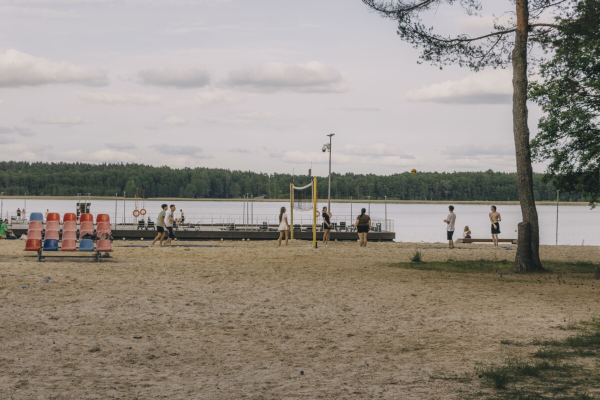 Lielais Stropu ezers Daugavpilī. 2026. gada 10. jūlijs. Foto: Jevgeņijs Ratkovs