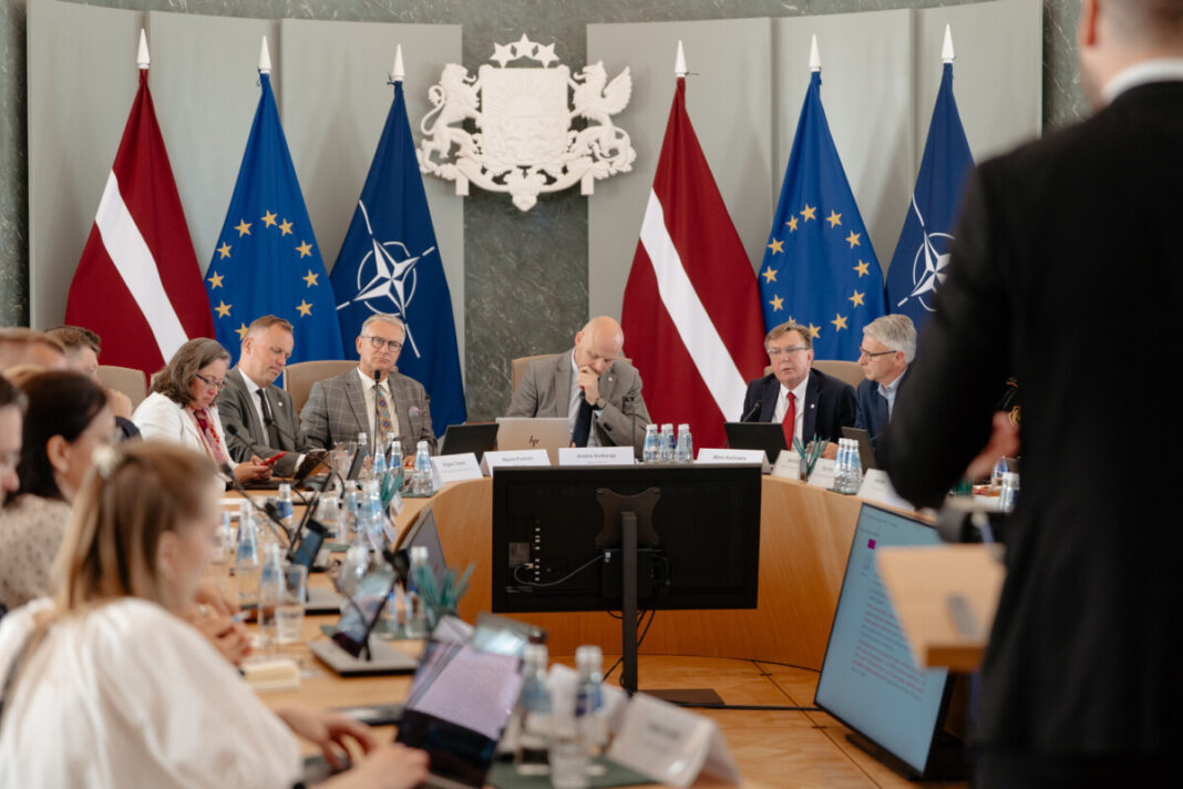 Ministru prezidenta Andra Kulberga tikšanās ar nevalstisko organizāciju pārstāvjiem. Foto: Valsts kanceleja Ministru prezidenta Andra Kulberga tikšanās ar nevalstisko organizāciju pārstāvjiem. Foto: Valsts kanceleja