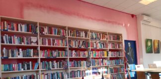 ASV Informācijas centrā pieejama arī plaša bibliotēka. Foto: USA Information Center Daugavpils" Facebook lapa