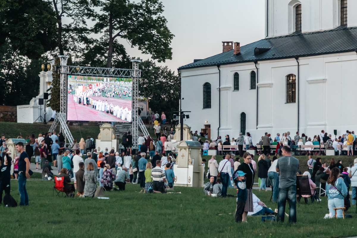 Aglonas bazilika Vissvētākās Jaunavas Marijas debesīs uzņemšanas svētku noslēdzošā dienā. 2024. gada 15. augusts. Foto: Viktorija Kravcova