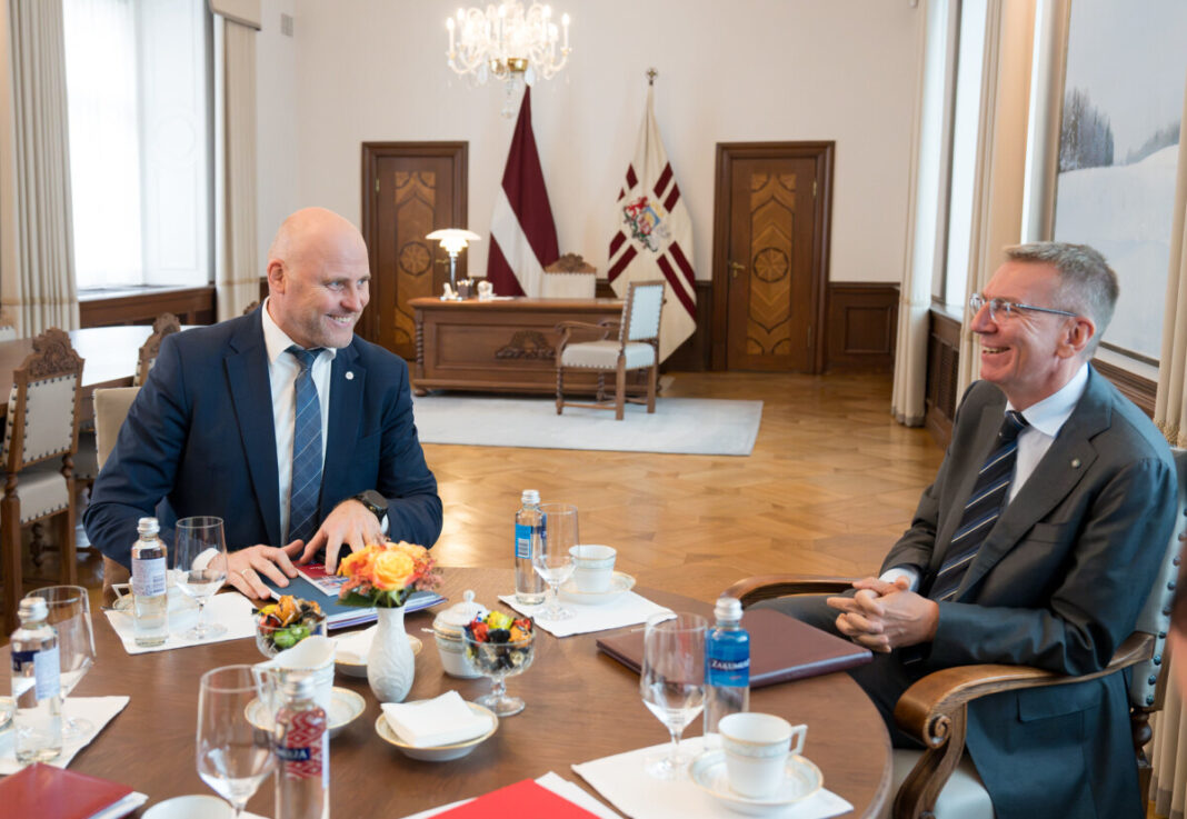 Kulbergs_Rinkevics Latvijas Valsts prezidenta Edgara Rinkēviča un premjerministra Andra Kulberga tikšanās. 2026. gada 22. jūlijs. Foto: Ilmārs Znotiņš / Valsts prezidenta kanceleja