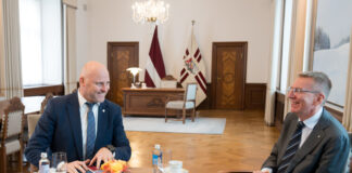 Latvijas Valsts prezidenta Edgara Rinkēviča un premjerministra Andra Kulberga tikšanās. 2026. gada 22. jūlijs. Foto: Ilmārs Znotiņš / Valsts prezidenta kanceleja