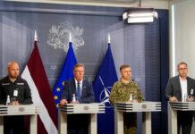 Sakaru traucējumi, atkāpšanās radio un “noturības punkti” — ko Latvija secinājusi pēc postošās vētras Mediju brīfings pēc Ministru kabineta krīzes vadības sēdes. Foto: Paula Čurkste / LETA