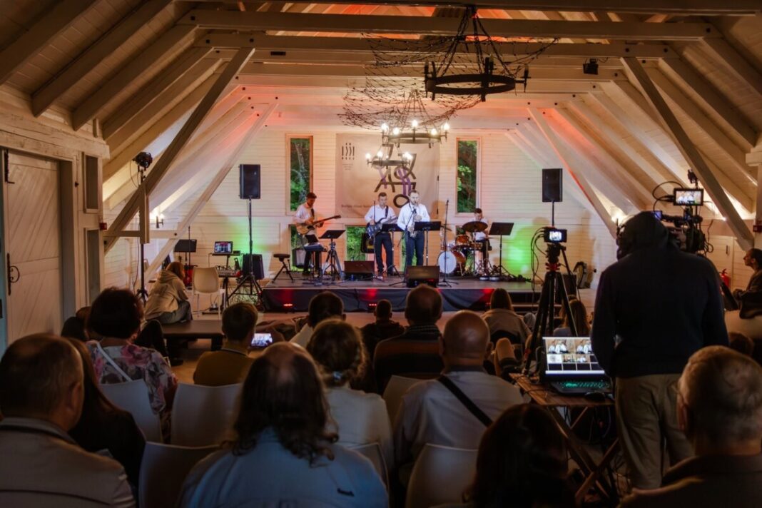 Džeza festivāls "Škiuņa džezs". 2024. gada augusts. Foto: Ilze Asače / Lūznavas muiža