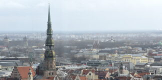 noskaņām bagātākajām