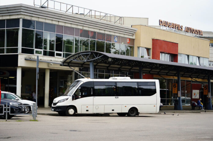 749286975_1296681026850991_8132861713072500561_n 16. septembrī Latvijas Pasažieru pārvadātāju asociācija rīkos protesta akciju. Tai pievienosies arī Daugavpils autobusu parks. Foto: daugavpils.lv (Daugavpils autoosta)