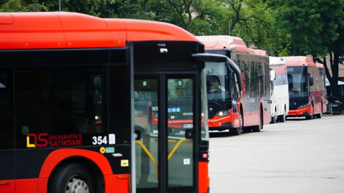 "Daugavpils satiksme" autobusi. Ilustratīvs attēls. Foto: Daugavpils satiksme