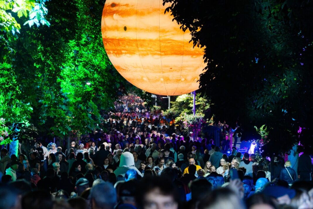 dsc05782 Rīgas ielas svētki Daugavpilī 2025. gada 13. septembrī. Šogad svētki notiks sestdien, 12. septembrī. Sākums plkst. 20.00. Foto: Andrejs Jemeļjanovs