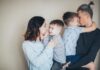 Topošos aizbildņus, adoptētājus un audžuģimenes aicina uz bezmaksas mācībām Topošos aizbildņus, adoptētājus un audžuģimenes aicina piedalīties bezmaksas mācību programmā. Ilustratīvs foto: Elly Fairytale / pexels.com