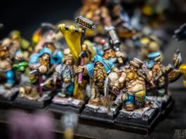 No miniatūru krāsošanas līdz starptautiskiem turnīriem: kā Daugavpilī spēlē galda kara spēles No 7. līdz 9. augustam Krakovā notika The 9th Age pasaules čempionāts. Šī ir tikai neliela daļa no figūriņām, ar kurām čempionātā spēlēja tā dalībnieki, tostarp daugavpilietis Artūrs Fišers. Foto: The Lens Viking