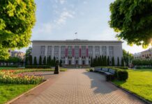 Daugavpils Universitātes ēka Vienības ielā 13. Foto: Daugavpils Universitāte / Facebook
