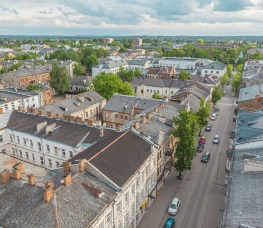 Pētījumā vērtēta daugavpiliešu attieksme pret dažādām sabiedrības grupām. Foto: Jevģenijs Ratkovs (no redakcijas arhīva)