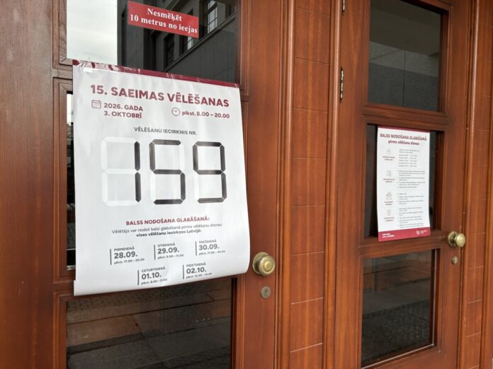 thumb_show (1) Vēlēšanu iecirknis Daugavpilī, Vienības namā. 2026. gada 30. septembris. Foto: Evelīna Maibogina